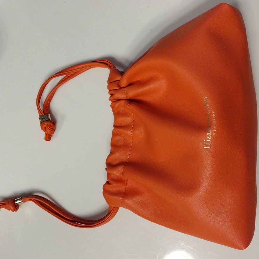 Elizabeth Arden make up cosmetics pouch